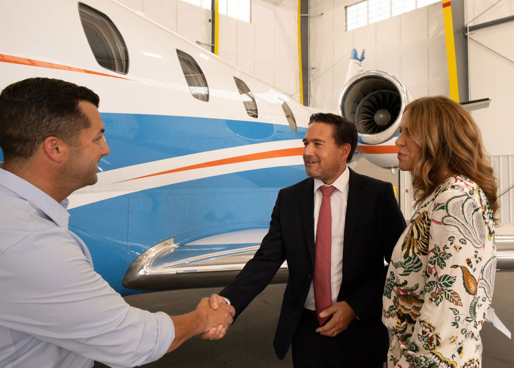 CT-Aircraft-Management-Handshake-1